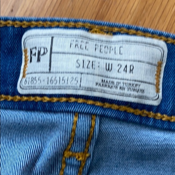 FREE PEOPLE Destroyed Long & Lean Skinny Jeans - Picture 5 of 7